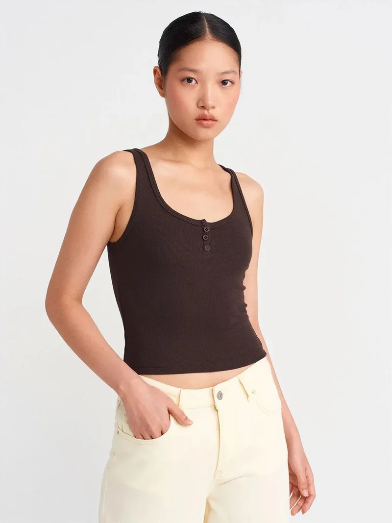 ديلفين Dilvin Slim Fit Crop Cami Blouse