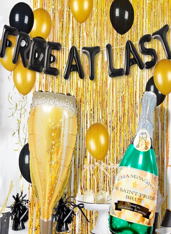 Roaring Good Time Free at Last Banner Balloons Free at Last Sign Divorce Party Decoration Broken Up Party Farewell Party Going Away Party Decoration - Image 3