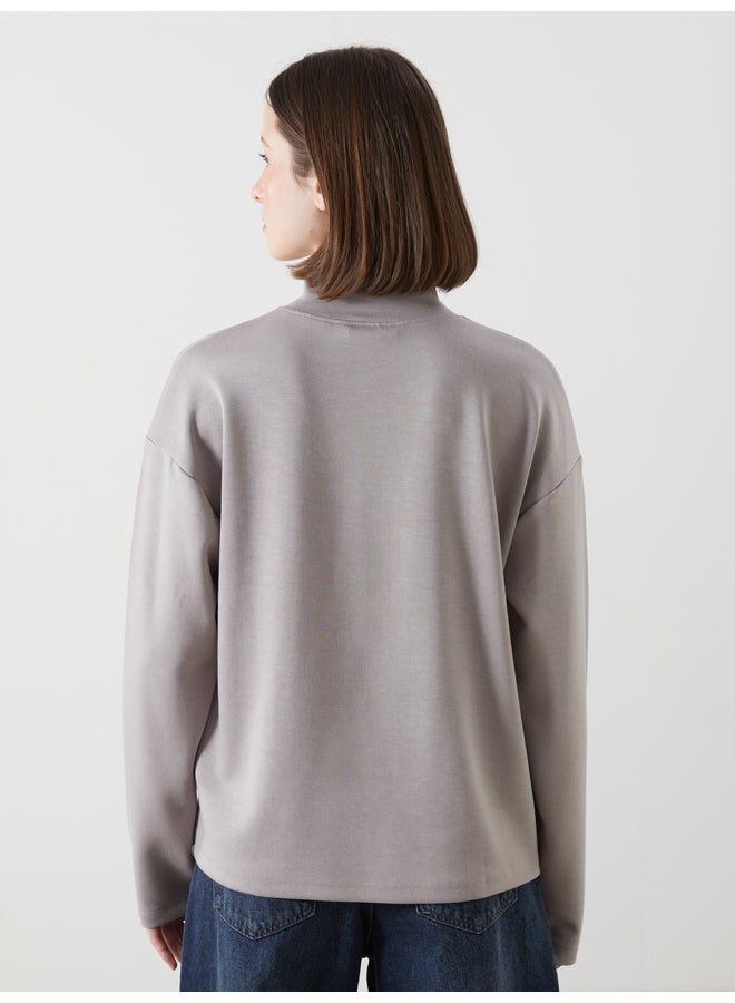 LC WAIKIKI Funnel Neck Plain Oversize Women's Sweatshirt - Image 4