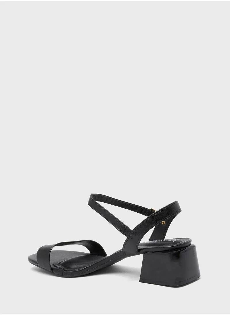 Beira Rio Julie Sandals