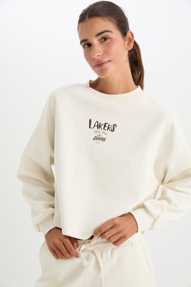 DeFacto Woman DeFactoFit NBA Los Angeles Lakers Crew Neck Sweatshirt - Image 4