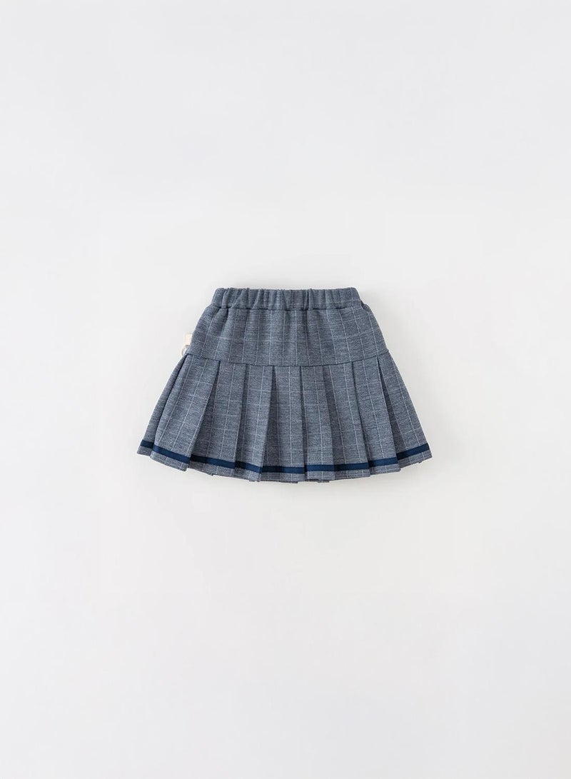 Dave & Bella Pleated Grey Skirt - Image 3