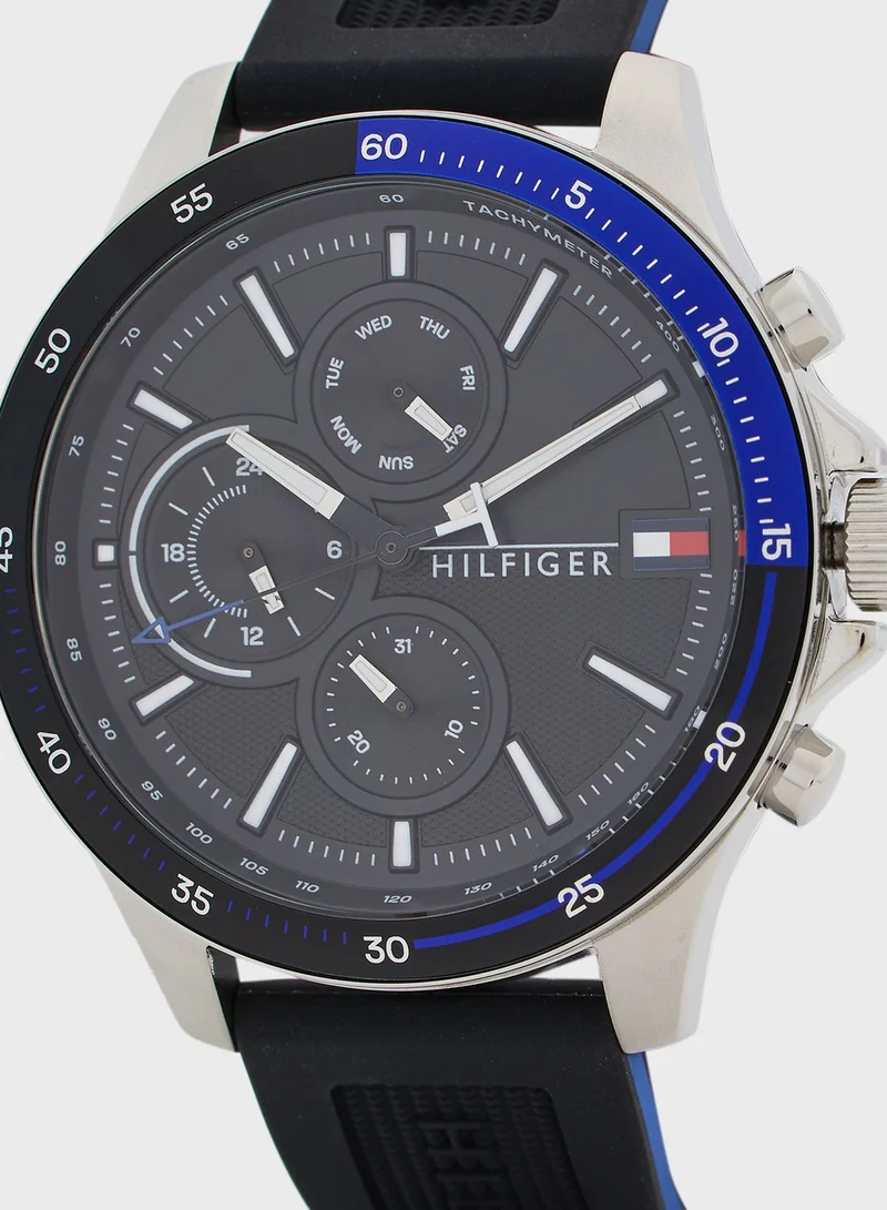 TOMMY HILFIGER Round Analog Watch