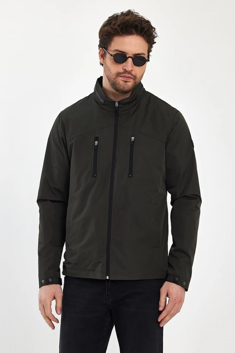 Sivaist Men's Green Judge Collar Multi-Pocket Water and Wind Repellent Seasonal Coat & Jacket