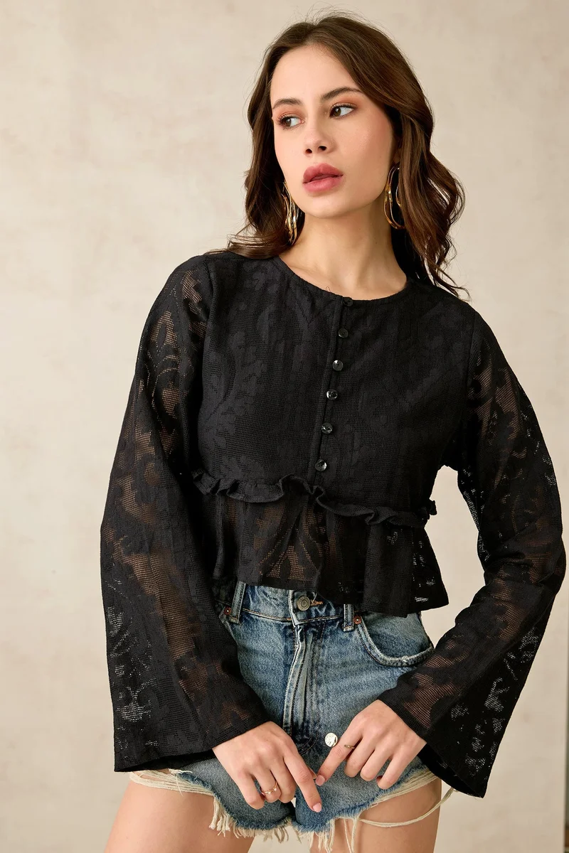 Virgio VIRGIO Cotton Crochet & Flared Hem Crop Top