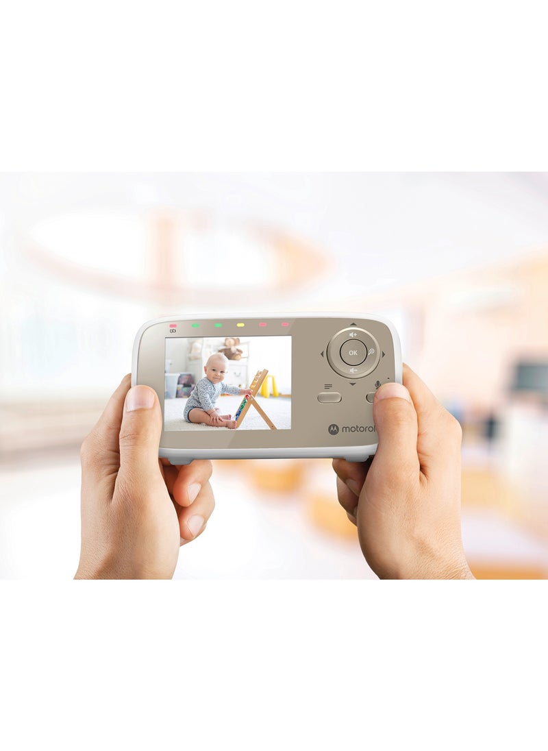 Motorola - Motorola 2.8 inches Video Baby Monitor with  Digital Zoom, Two-Way Audio, and Room Temperature Display - White - Image 1
