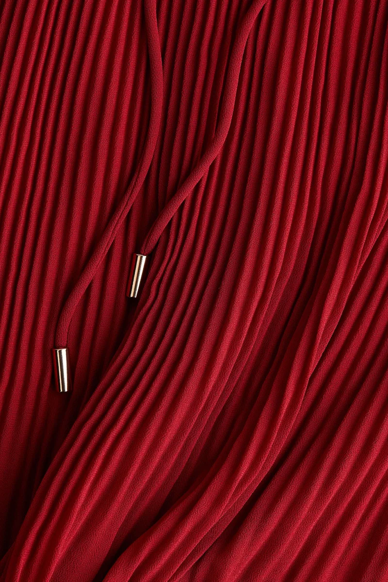 H&M Long plissé dress