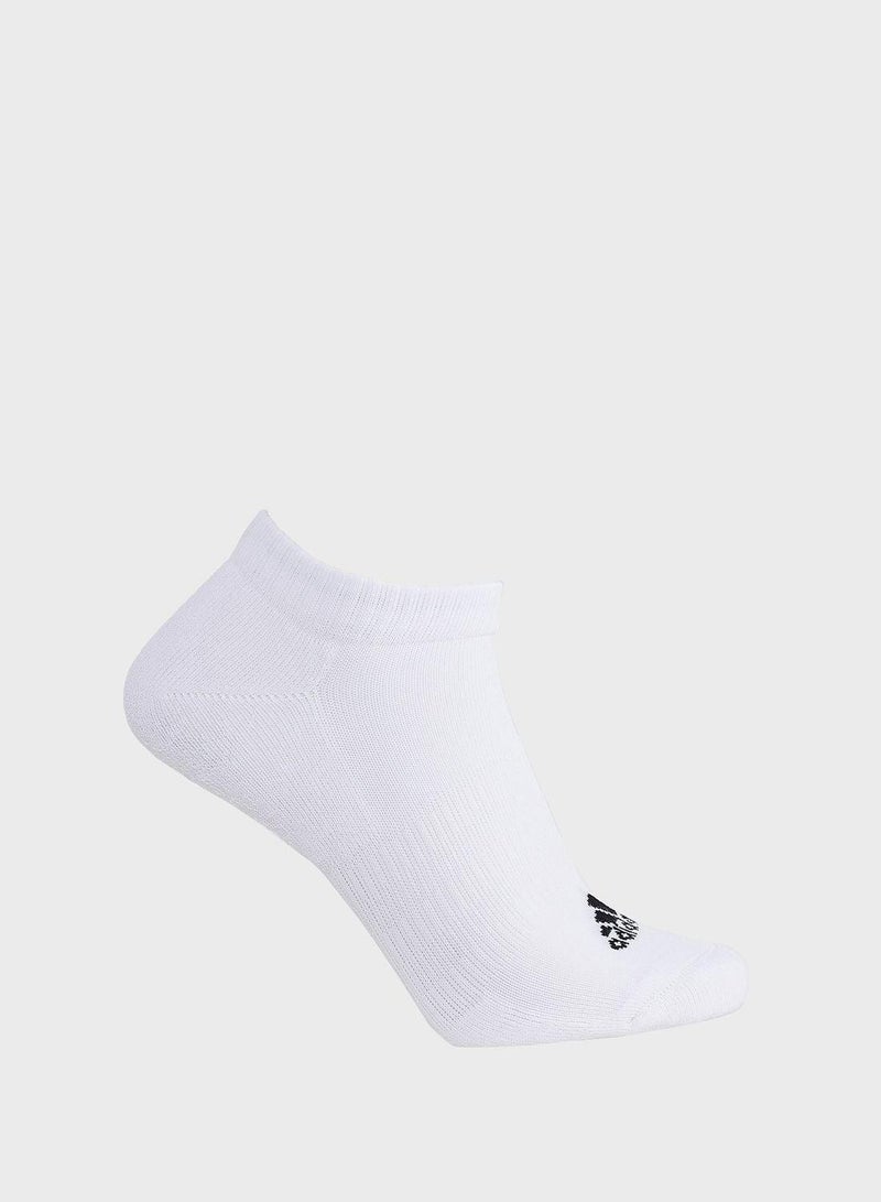 adidas جوارب تدريب رمادية منخفضة   بثلاث قطع للجنسين مقاس  - . - Image 4