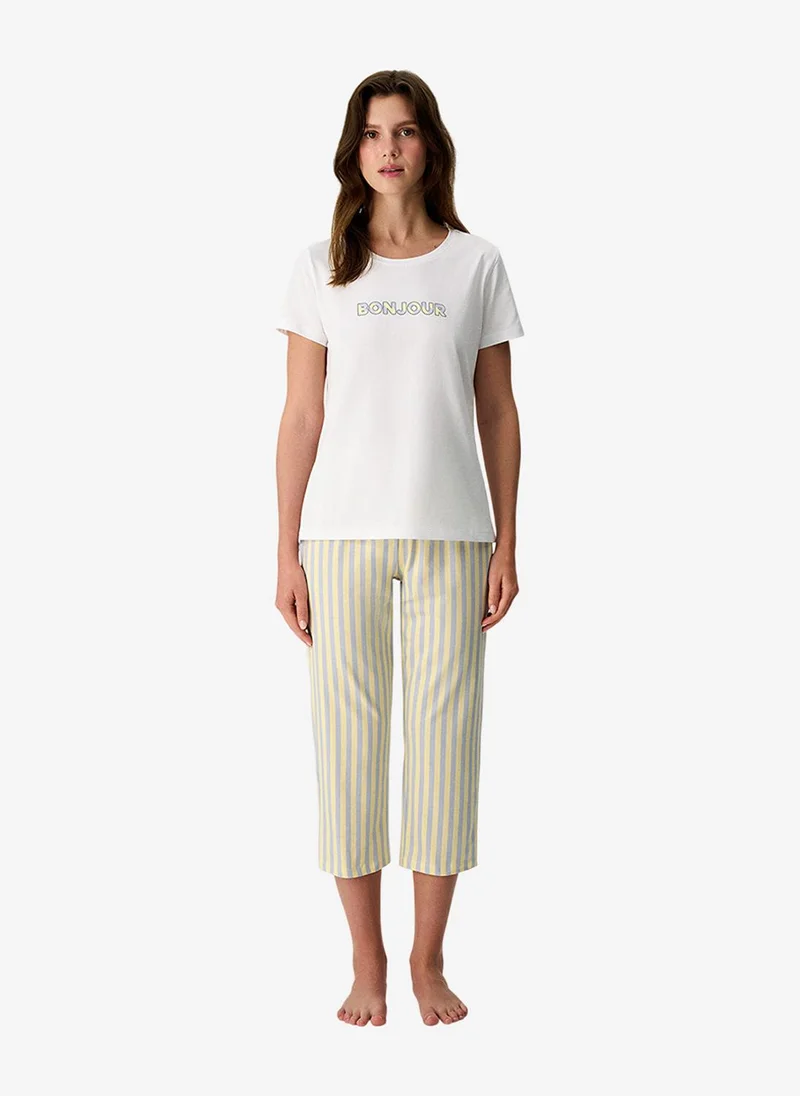 بنتي Women Bonjour Short Sleeve Capri Multicolour Pyjama Set