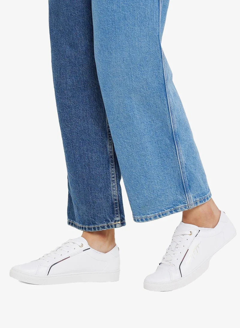 TOMMY HILFIGER Signature Low Top Sneakers