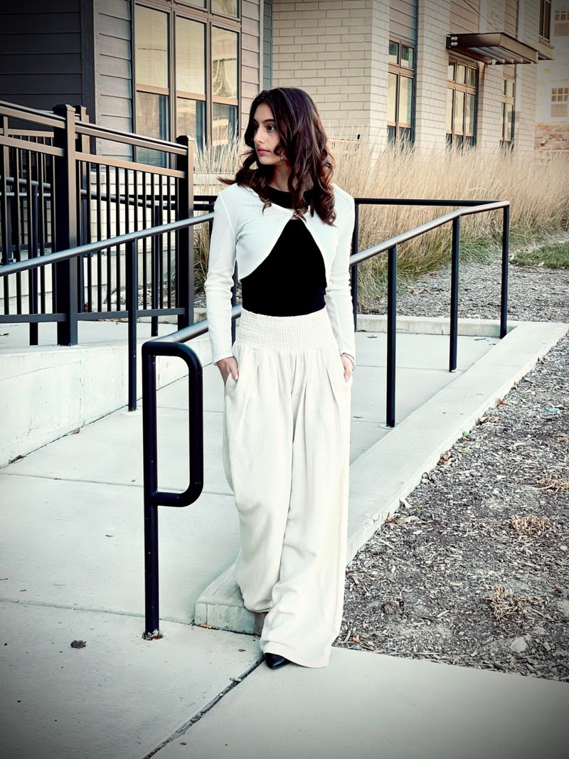 UEU Women's Linen Palazzo Pants Wide Leg High Waisted Lounge Flowy Resort Casual Beach Pants with Pockets - Image 4