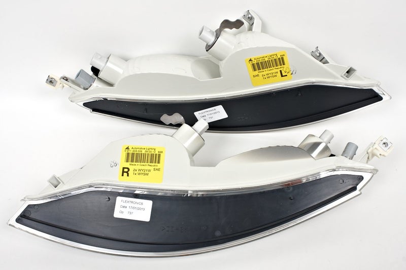 MAGNETI MARELLI BMW 6 Series E63 E64 Alpina 2004-2007 Corner Lights Turn Signals LH+RH PAIR OEM - Image 3