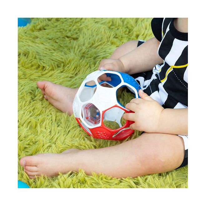 Bright Starts Oball Grippin Goals Rattle Soccer Ball, Easy to Grasp, BPA Free, Vibrant Color, 0 Months+, 12 x 12 cm - White/Red - Image 3