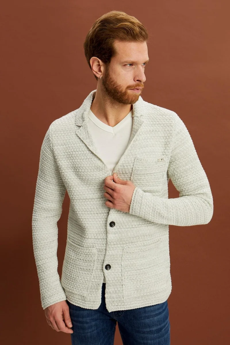 الكسندر جاردي V-Neck Buttoned Knit Cardigan (E22-5715)