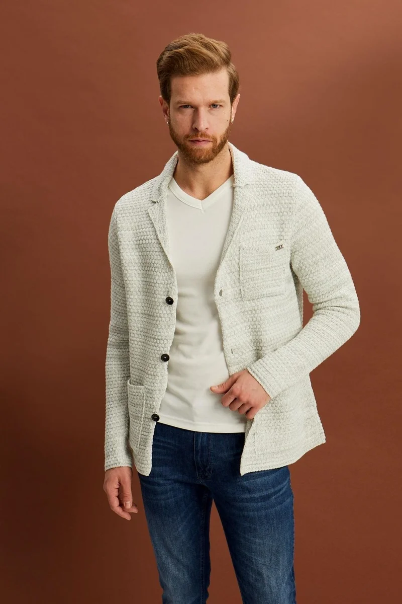 الكسندر جاردي V-Neck Buttoned Knit Cardigan (E22-5715)