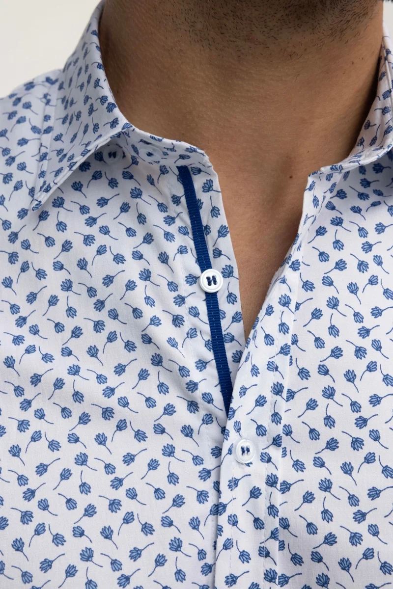 تودورس Men's Regular Fit Classic Cut Printed Lycra Collar Hidden Button White Shirt