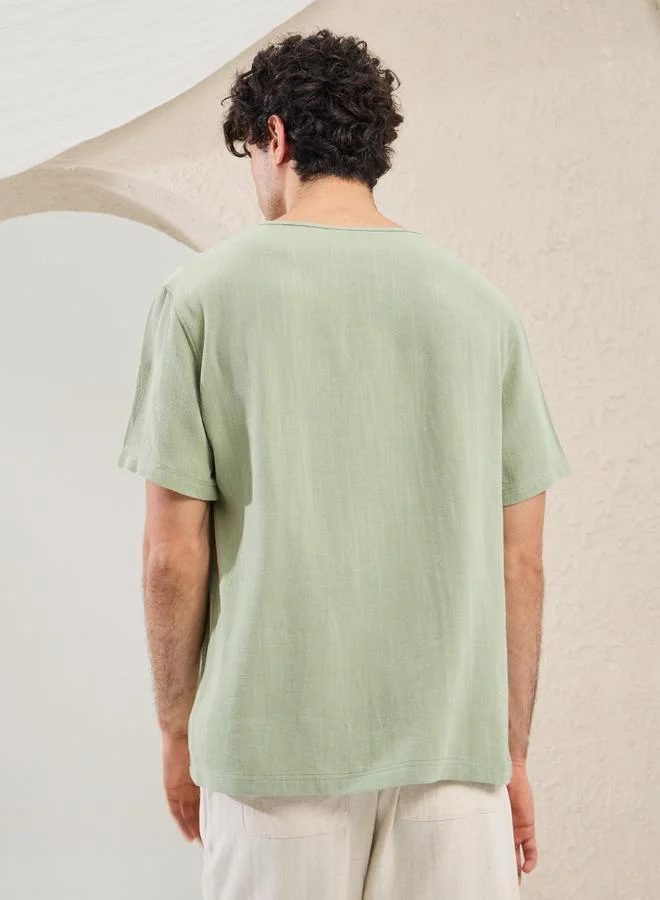Styli Styli Oversized Plain V Neck T-Shirt
