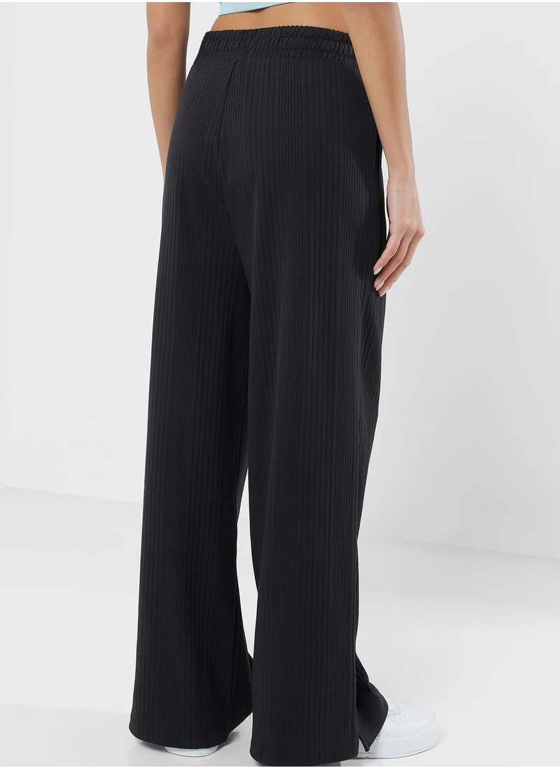 PUMA Classics Ribbed Relaxed Pants