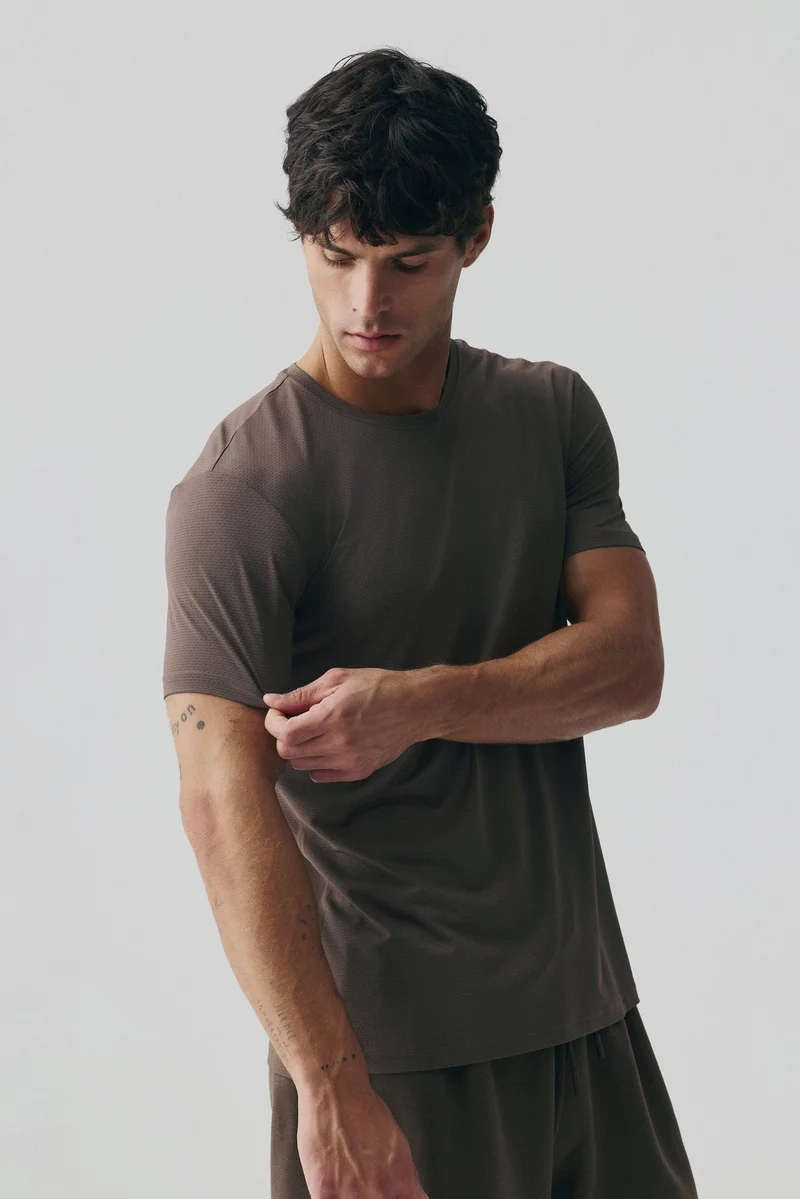 H&M Muscle Fit Sports top with DryMove™