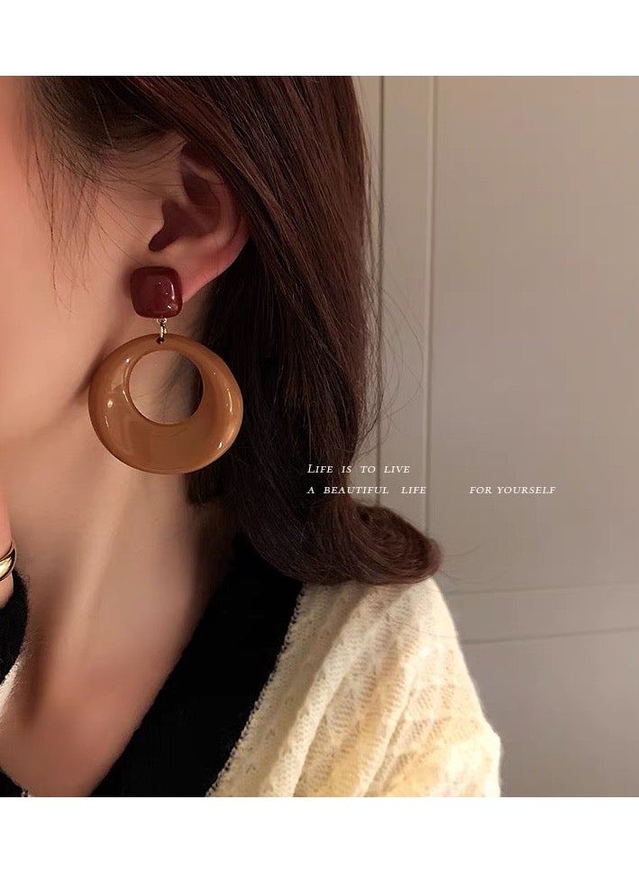 Fashion round hoop earrings, personality trend design sense earrings, Maillard color, ins style, fashionstar  - Image 4