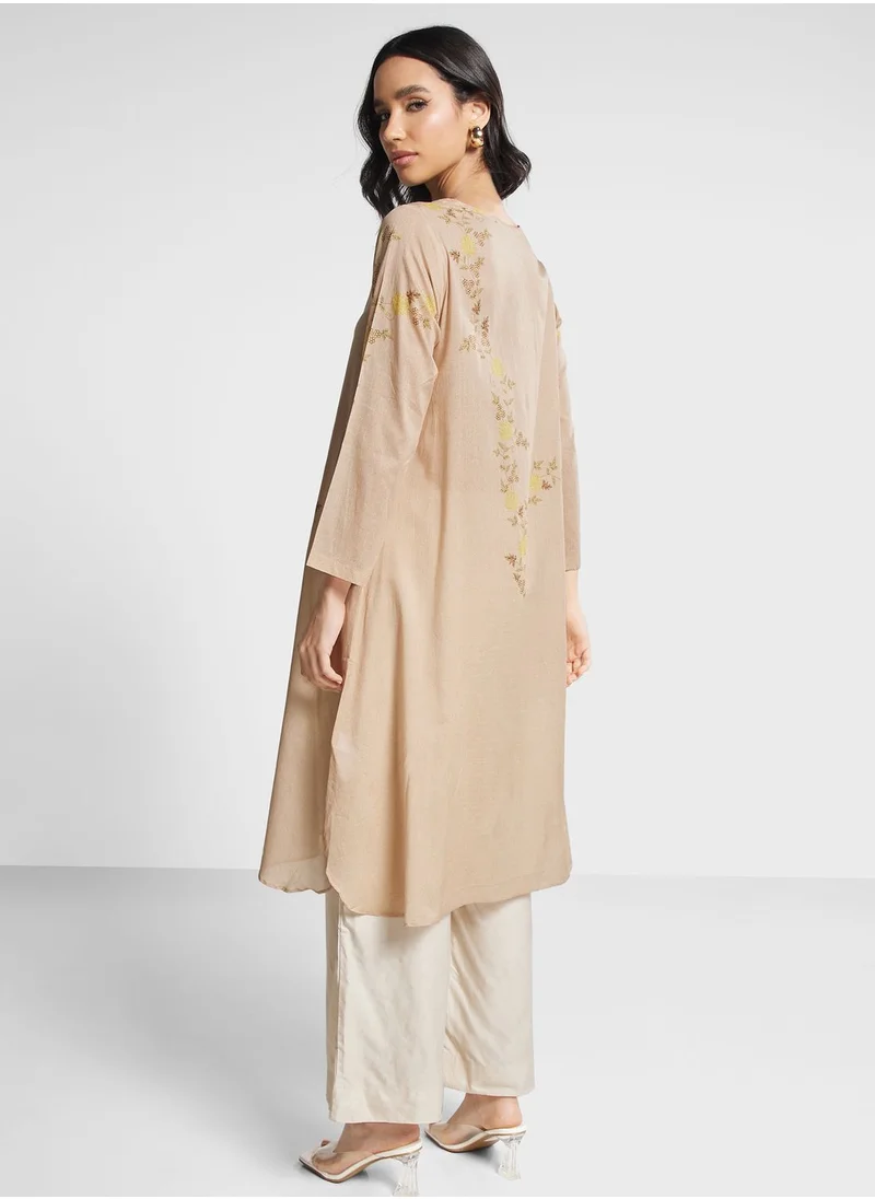Nishat Linen Embroidered Kurti