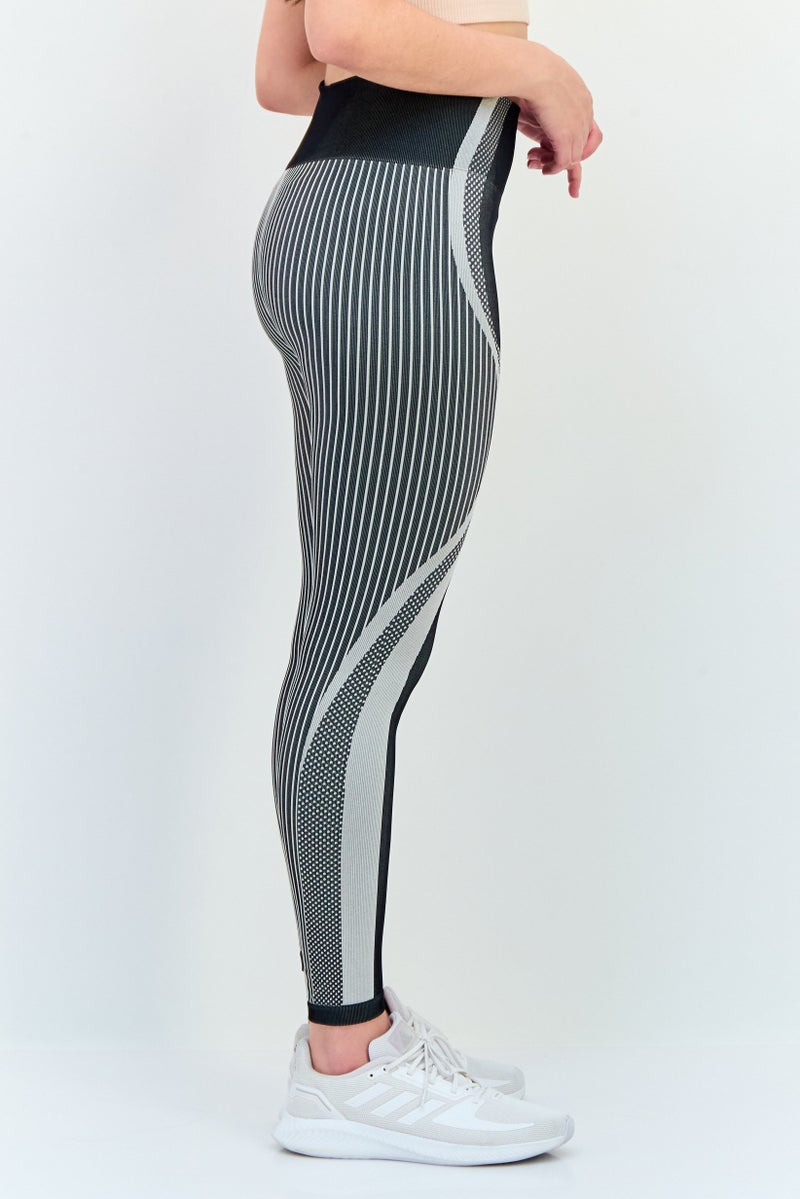 PUMA Women Sportswear Fit Textured Training Legging, Multicolor - Image 2