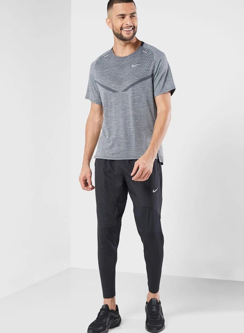 Nike Men's Dri-FIT ADV Techknit Ultra T-Shirt