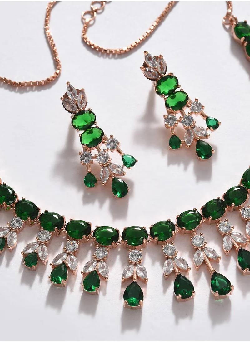 سوهي Green Stone-Studded & Beaded Jewellery Set