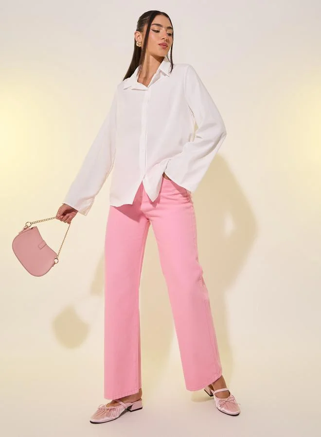 تايك تو قميص أبيض بأكمام طويلة وياقة سبريد سادة