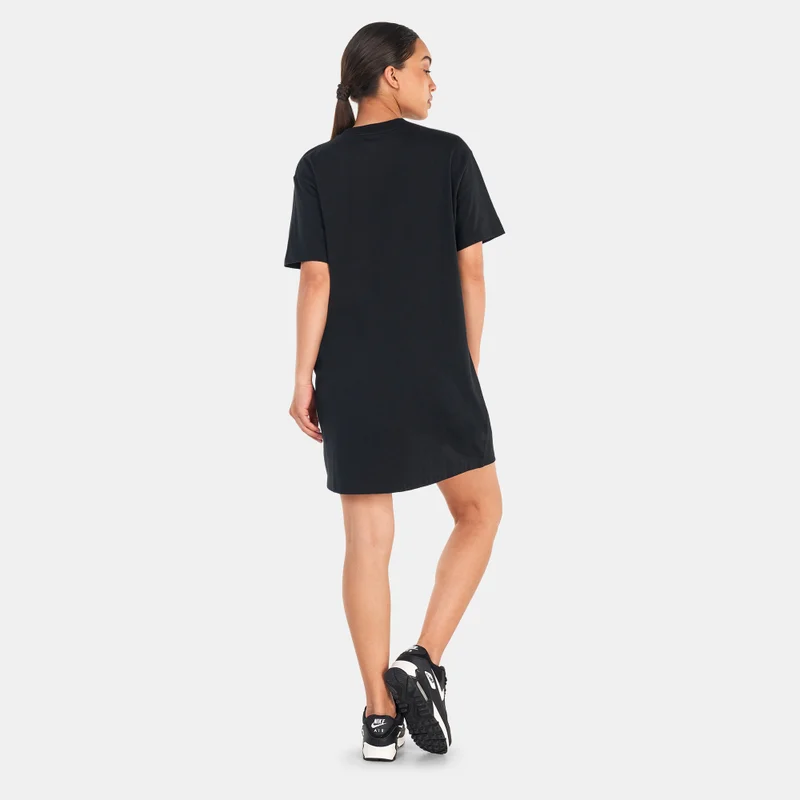 Nike black Women's Sportswear Essential T-Shirt Dress for Women | Best Price UAE