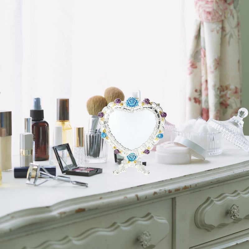 💄 طقم مشط ومرآة تجميل يدوي للنساء بمقبض على شكل قلب فضي - Image 4