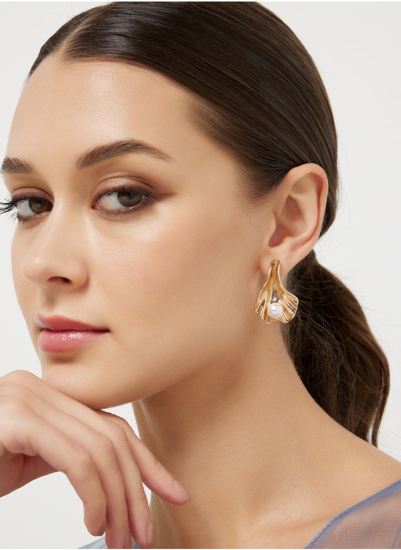 ELLA - Pearl Stud Earrings - Image 1