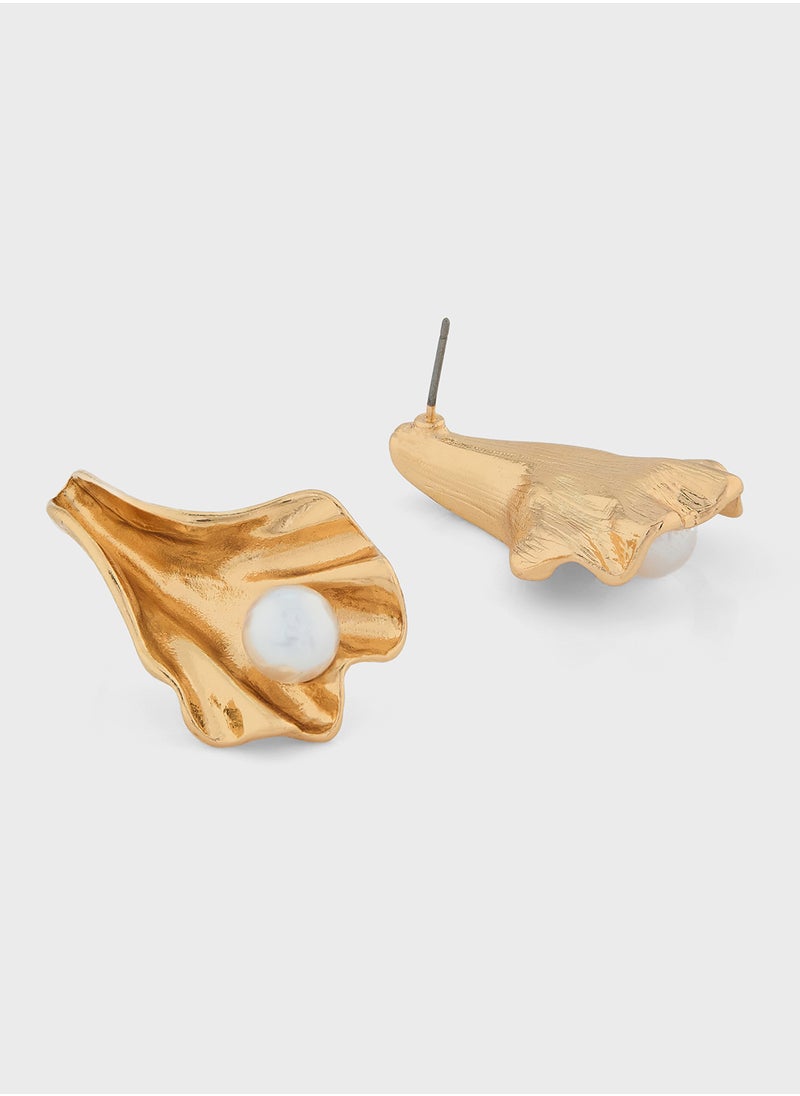 ELLA - Pearl Stud Earrings - Image 1