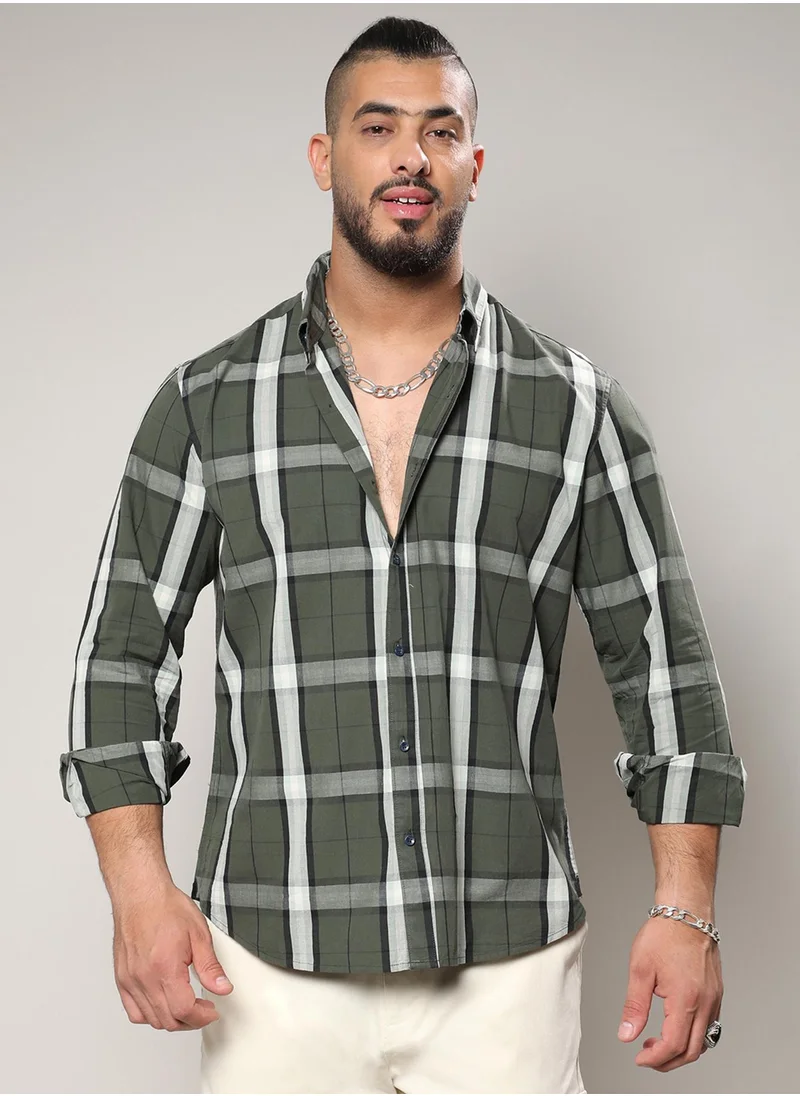 Instafab Plus Instafab Plus Men's Tartan Plaid Dark Green Button Up Plus-Size Fit Shirt For Casual Wear | Cotton Spread Collar Shirt Crafted With Regular Sleeve & Comfort Fit For Everyday Wear