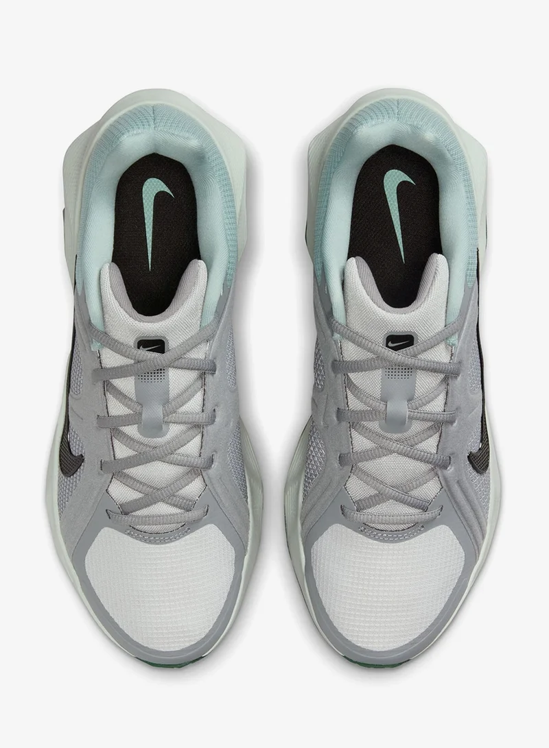 نايكي مترو تك