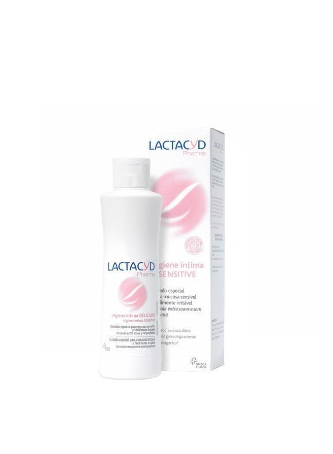 Lactacyd Pharma Intimate Hygiene Sensitive 250ml - Image 1