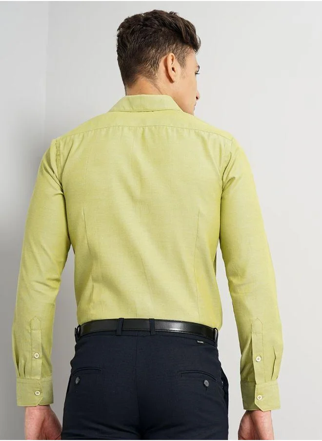 شركة المرآب الهندية Men Slim Fit Solid Full Sleeves Cutaway Collar Formal Shirt