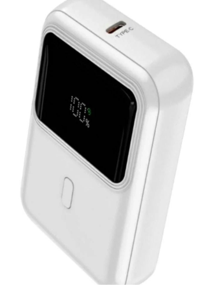 Iplus 10,000mAh power bank with display and Type-C port that supports fast charging - Image 2
