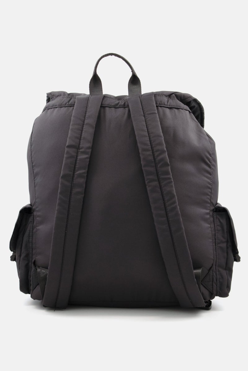 FILA حقيبة ظهر متعددة الجيوب بشعار العلامة التجارية للرجال من ترومسو، 44 سم ارتفاع × 48 سم طول × 15 سم عرض، باللون الأسود - Image 2