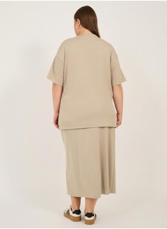 Styli Plus Size Ribbed Knit Round Neck Oversized T-Shirt  - Image 5