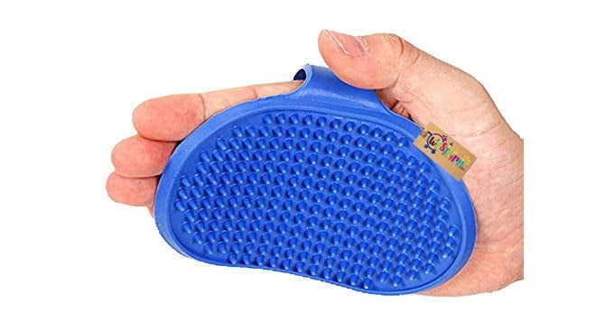 Western Era Grooming Pet Shampoo Round Brush, Soothing Massage Rubber Bristles Curry Comb for Dogs, Cats & Horse Washing, Professional Quality (Pack of One) (Random) - Image 2