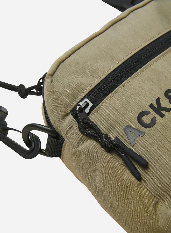 JACK & JONES Logo Detail Zipped Sling Bag