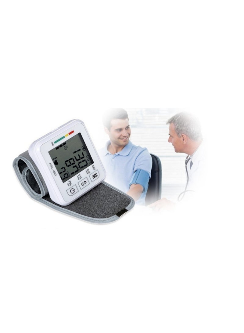 إلترازون جهاز قياس ضغط الدم من المعصم | شاشة عرض رقمية LCD | وظيفة الصوت | آلة الكفة المعصم | مراقب نبض معدل ضربات القلب | يخزن ما يصل إلى 99 قراءات - Image 4