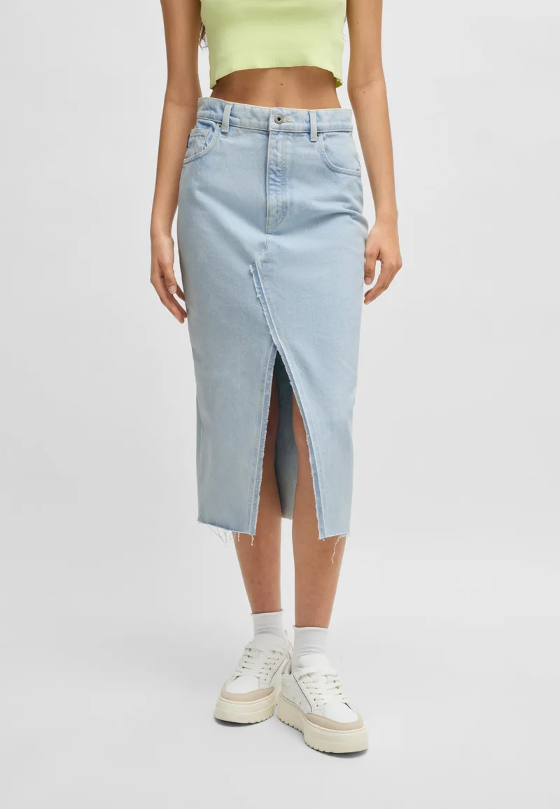 هوجو Midi skirt in blue denim with frayed hem