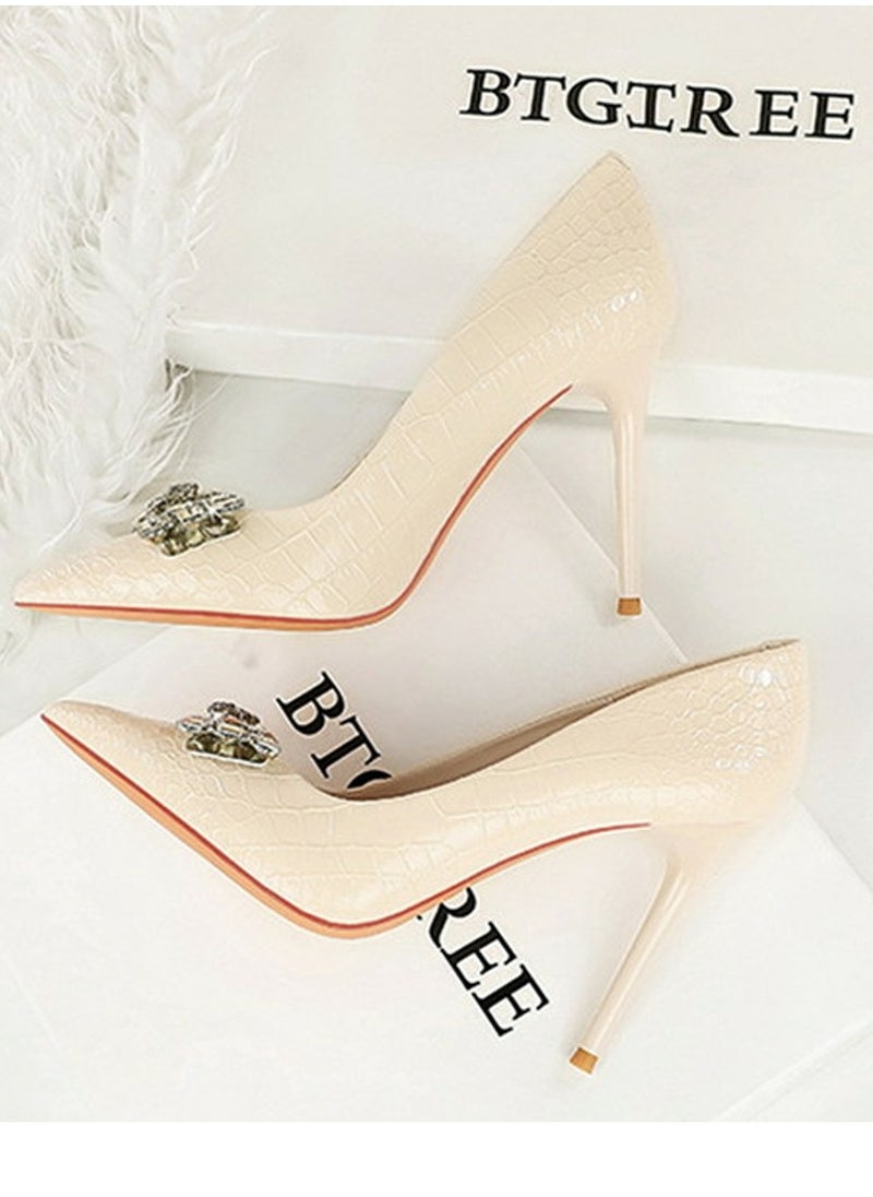 BIGTREE Women's Patent Leather Closed Pointed Toe Stiletto Pump Rhinestone Bowknot Decoration High Heels Cream White 10CM  - Image 3