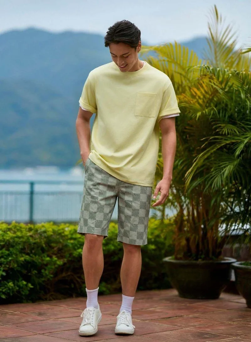 Giordano  Men’s Slim Twill Bermuda Shorts with Elastic Waist for Men | Best Price UAE