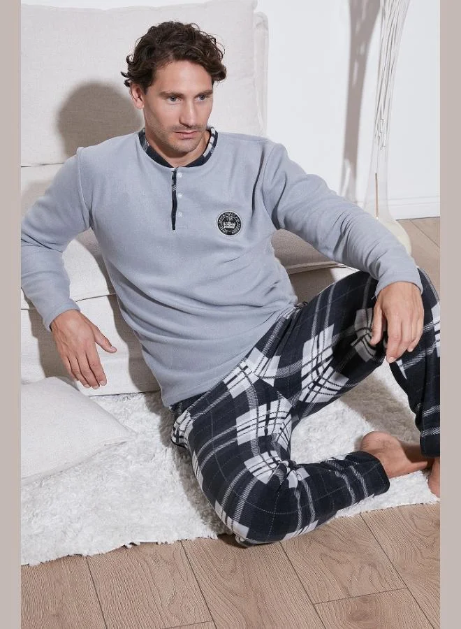 Buratti  Buratti Regular Fit Crew Neck Winter Soft Textured Polar Fleece Pajama Set Men's PAJAMAS SET 6096100 for Men | Best Price UAE