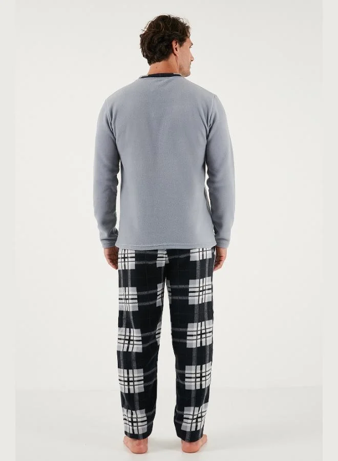 Buratti  Buratti Regular Fit Crew Neck Winter Soft Textured Polar Fleece Pajama Set Men's PAJAMAS SET 6096100 for Men | Best Price UAE