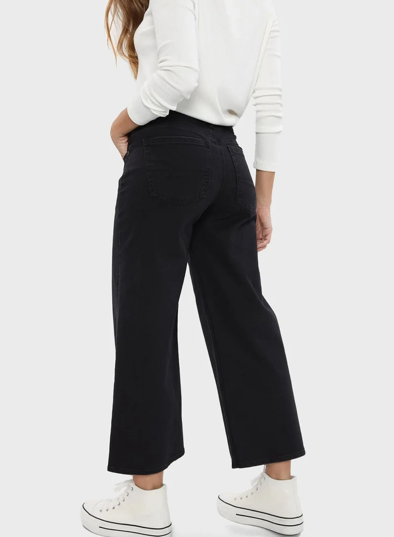 American Eagle Wide Leg Crop Jeans