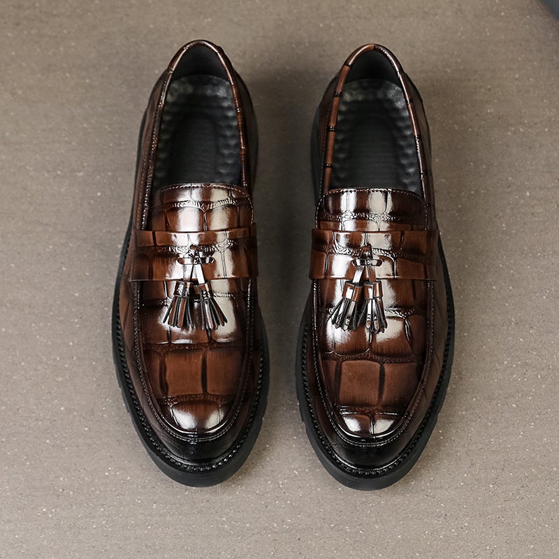 Men'S Large Size Slip-On Loafers British Style Casual Versatile Outdoor Popular Four-Season Pointed Toe Fashion Leather Shoes - Image 3